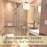 Appartement Mit Balkon In Der Altstadt Von Saint-Gall